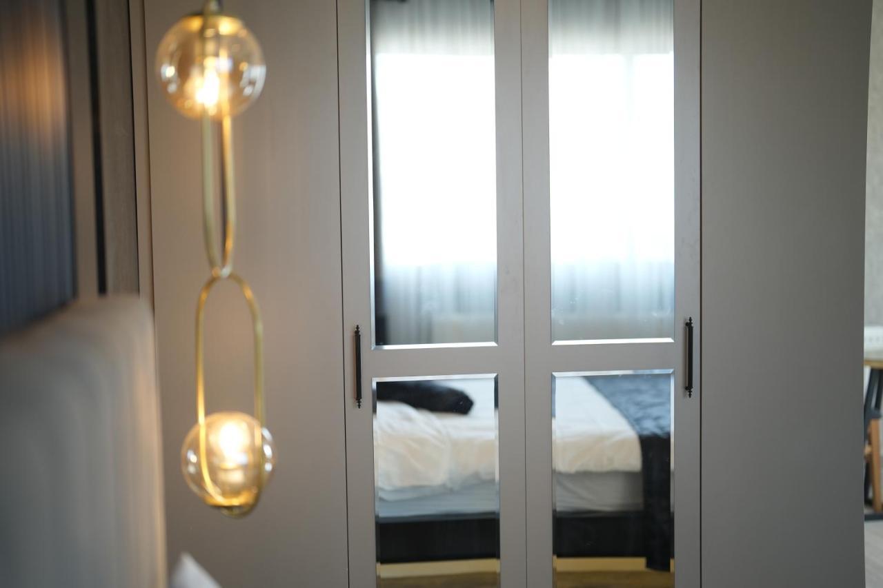 Marlen Hotel Bayrakli İzmir Buitenkant foto