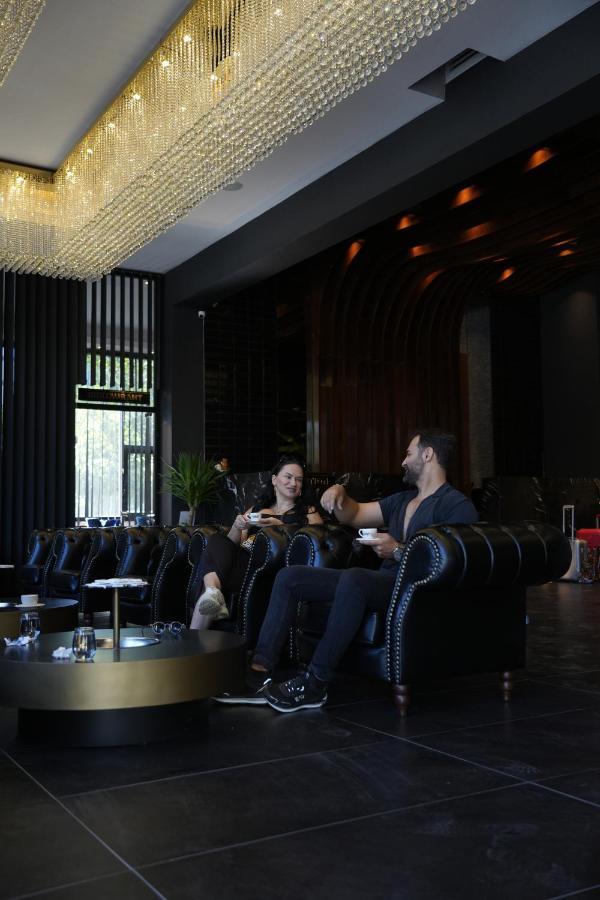 Marlen Hotel Bayrakli İzmir Buitenkant foto